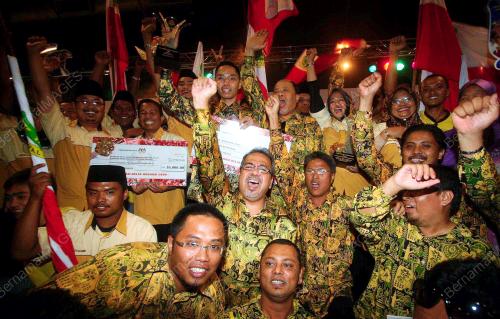 MUHYIDDIN MOHD YASSIN