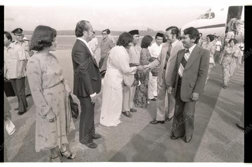 MAHATHIR