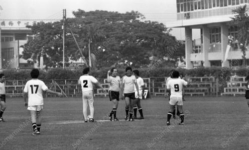 MK22_12012015_BOLA_MENTERI