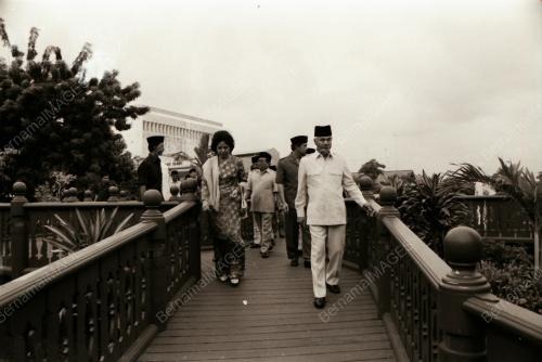 YANG DI-PERTUAN AGONG