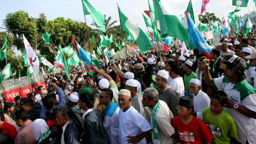 MK23_26022011_PENYOKONG_PAS