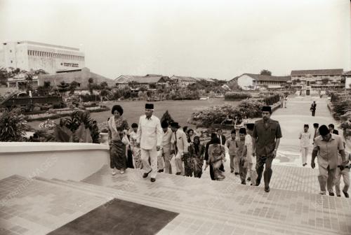 YANG DI-PERTUAN AGONG