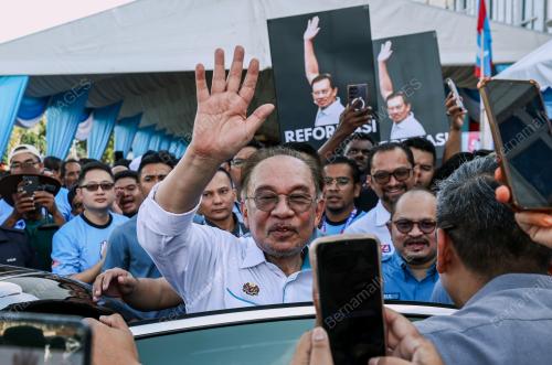 DATUK SERI ANWAR IBRAHIM