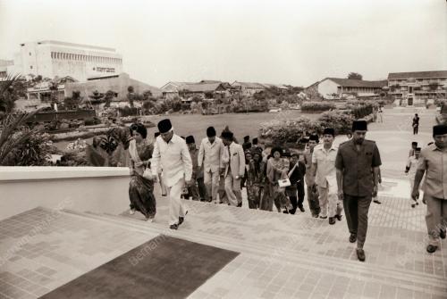 YANG DI-PERTUAN AGONG
