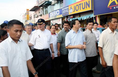 MK27_19022011_PM_JALAN_KAKI