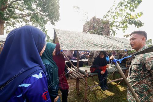 SURVIVAL VILLAGE