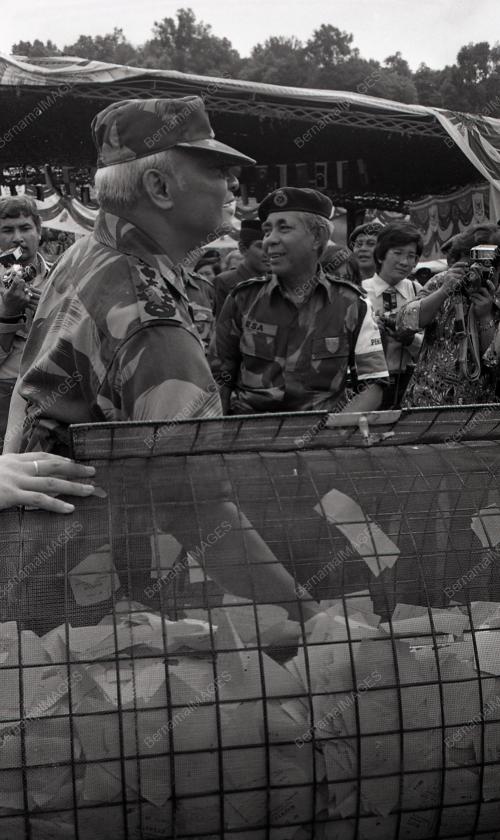 MK36_07012015_AGONG_KEMTERENDAK