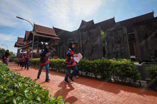 MELAKA EXPLORACE