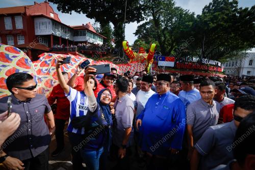 DATUK SERI ANWAR IBRAHIM