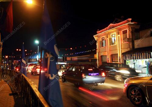 MK45_01032011_LAMPU_PRK