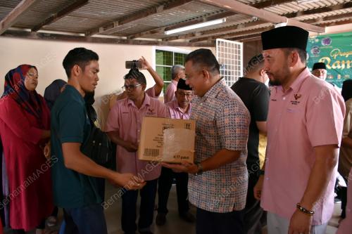 DATUK AZHAR ARSHAD