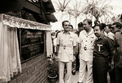 DATUK SERI DR MAHATHIR MOHAMAD