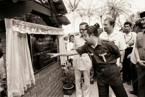 DATUK SERI DR MAHATHIR MOHAMAD
