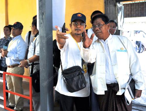 MYM02_01042012_P_RAYA