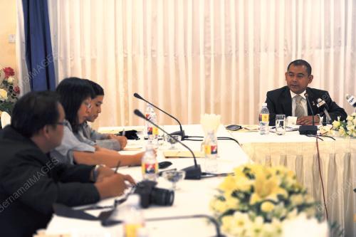 MYM02_27032012_PM_VISIT