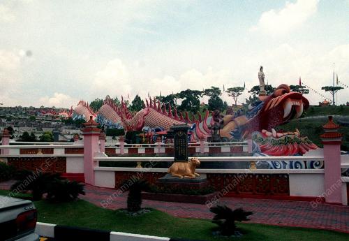 NAGA_TERPANJANG_1000_KAKI_12012016