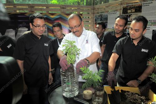 NBOS18_14082016_PELANCARAN