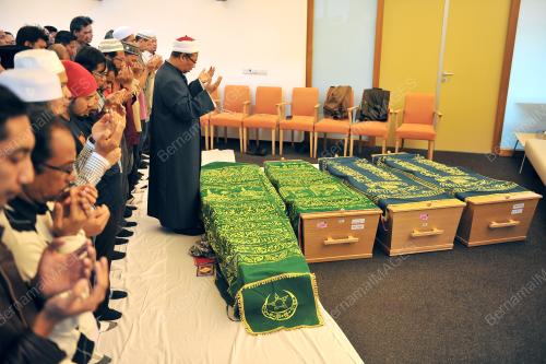 NED02_21082014_MH17_JENAZAH