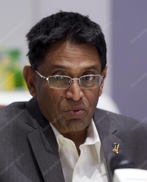 NLD07_30072014_PC_MENTERI