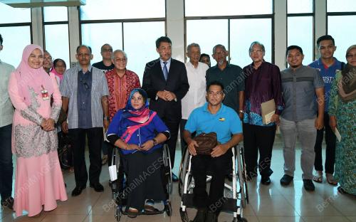 NS01_01112017_MOHAMAD_BN201710279662