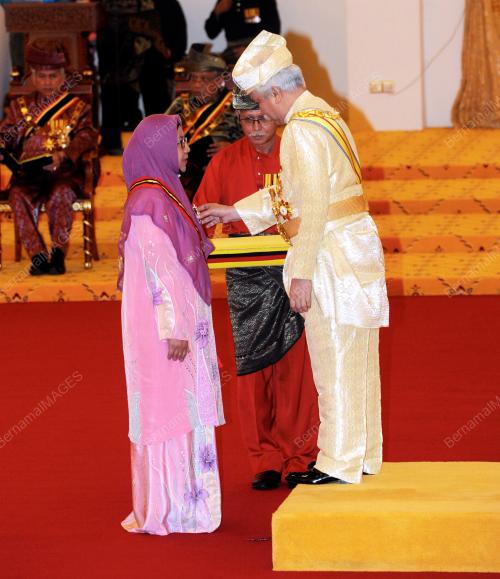 NS01_02032017_TUANKU_DARJAH