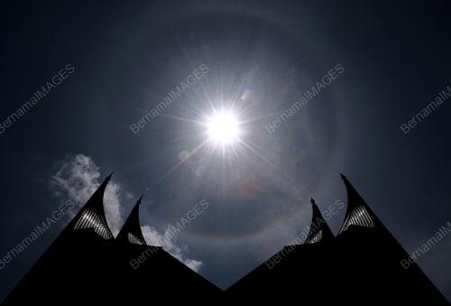 FENOMENA HALO MATAHARI