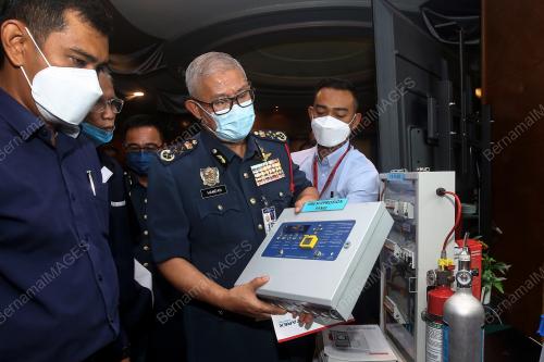 DATUK SERI MOHAMMAD HAMDAN WAHID