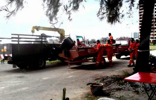 NS01_02122016_BOMBA_LAUT