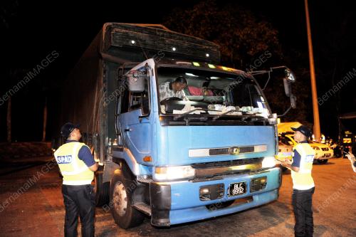 NS01_03062016_OPS_BERSEPADU