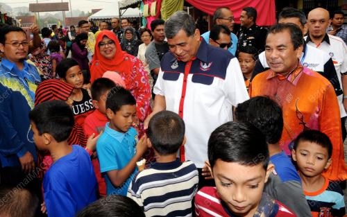 NS01_03102015_KHALID_SEKOLAH