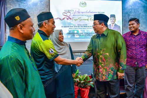 DATUK DR SIRAJUDDIN SUHAIMEE