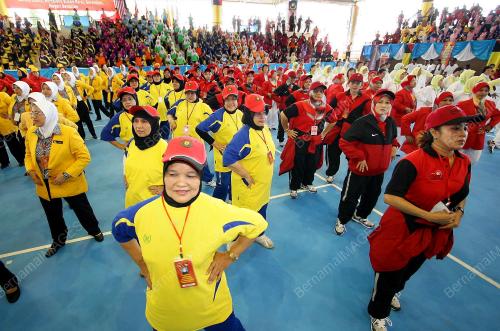 ROSMAH MANSOR