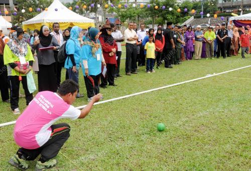 NS01_03122014_TUANKU_LAWAT