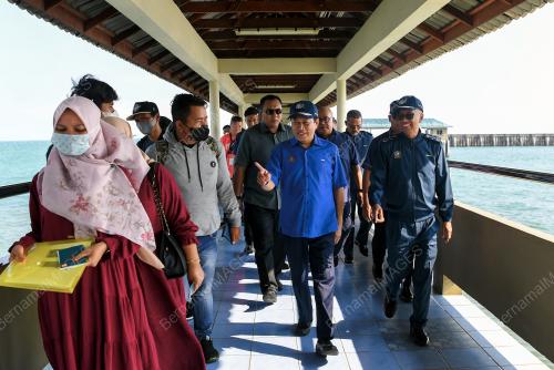 DATUK SERI AHMAD MASLAN
