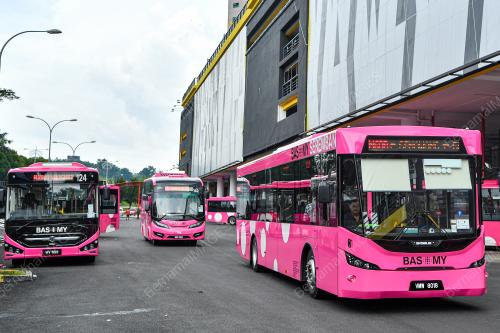 PUSAT PENGANGKUTAN TERMINAL 1