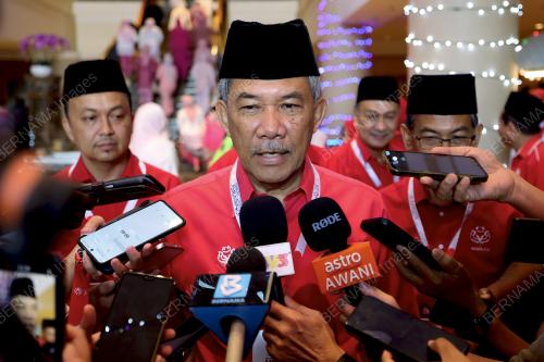 DATUK SERI MOHAMAD HASAN