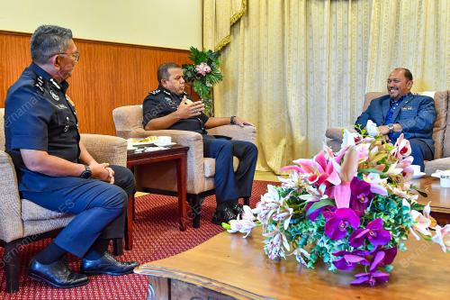 DATUK SERI AYOB KHAN MYDIN PITCHAY