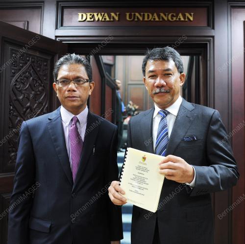 NS01_05122016_MOHAMAD_BELANJAWAN