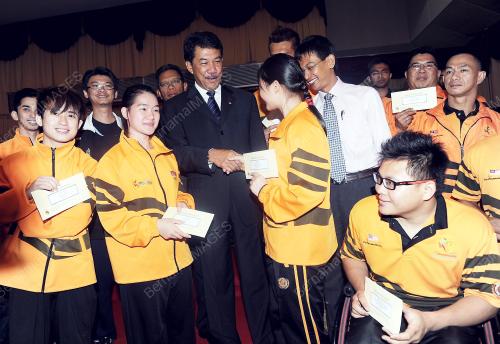 NS01_06012014_MOHAMAD_ATLET