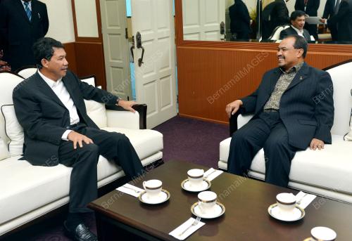 NS01_06012015_MOHAMAD_JAMIL