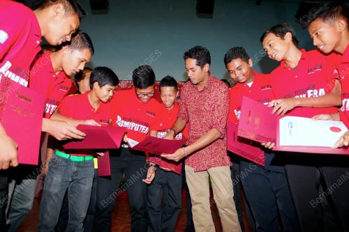 NS01_07062013_KHAIRY_KELAB