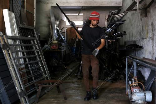 PENINGKATAN HARGA BIJIH BESI