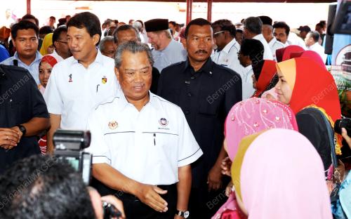 NS01_08032013_MUHYIDDIN_SEKOLAH