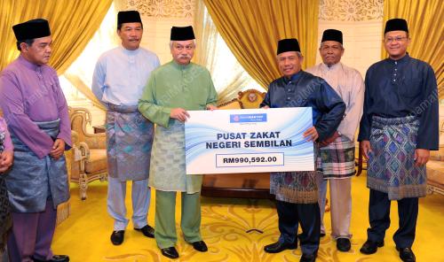 NS01_08062012_TUANKU_MUHRIZ