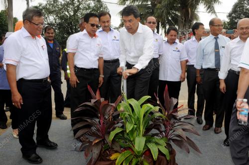 NS01_08062015_MOHAMAD_PAIP