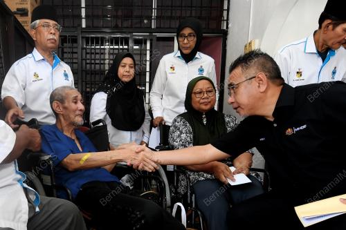 ADLY ZAHARI