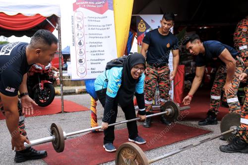 BOMBA ASPIRASI KELUARGA MALAYSIA