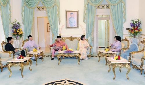 NS01_10022012_TUANKU_PM