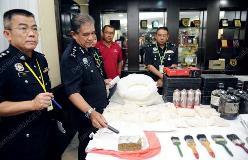 NS01_10032014_POLIS_DADAH
