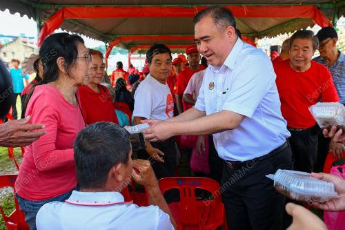 ANTHONY LOKE